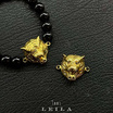 Leila Amulets ไลลา เสือแม่ลูกอ่อน นอนกิน (พร้อมกำไลหินฟรีตามรูป) สีทอง