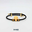 Shinee Jewellry ชาร์มพระพิฆเนศ 4 กร ขนาด Freesize สายสีดำไหมสีทอง