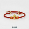 Shinee Jewellry ชาร์มท้าวเวสสุวรรณ ขนาด Freesize สายสีแดง ไหมสีทอง